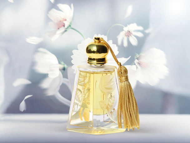 白麝香 WHITE MUSK
